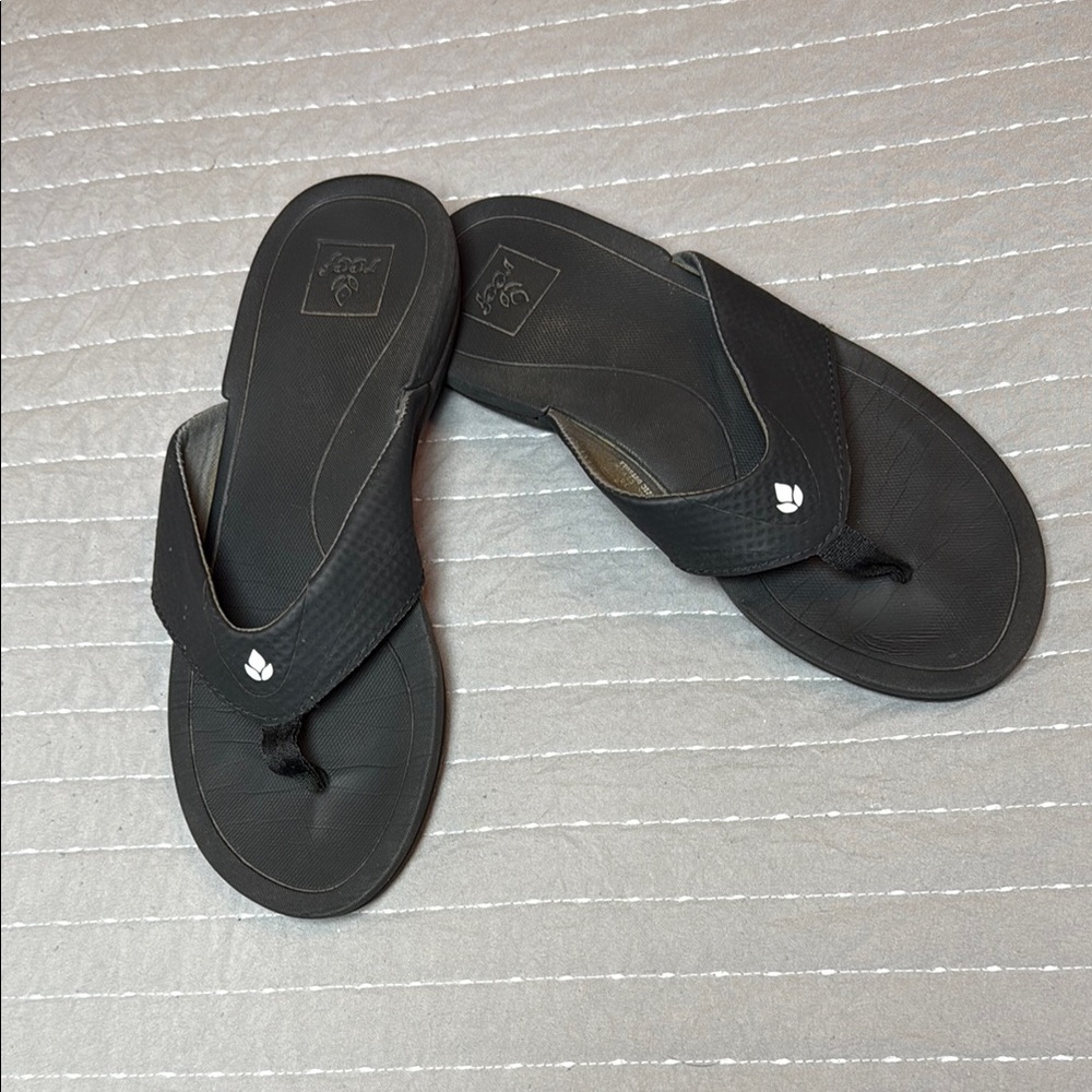 Reef Black Sandals Classic Thong Style